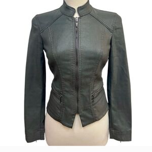 black fitted jacket